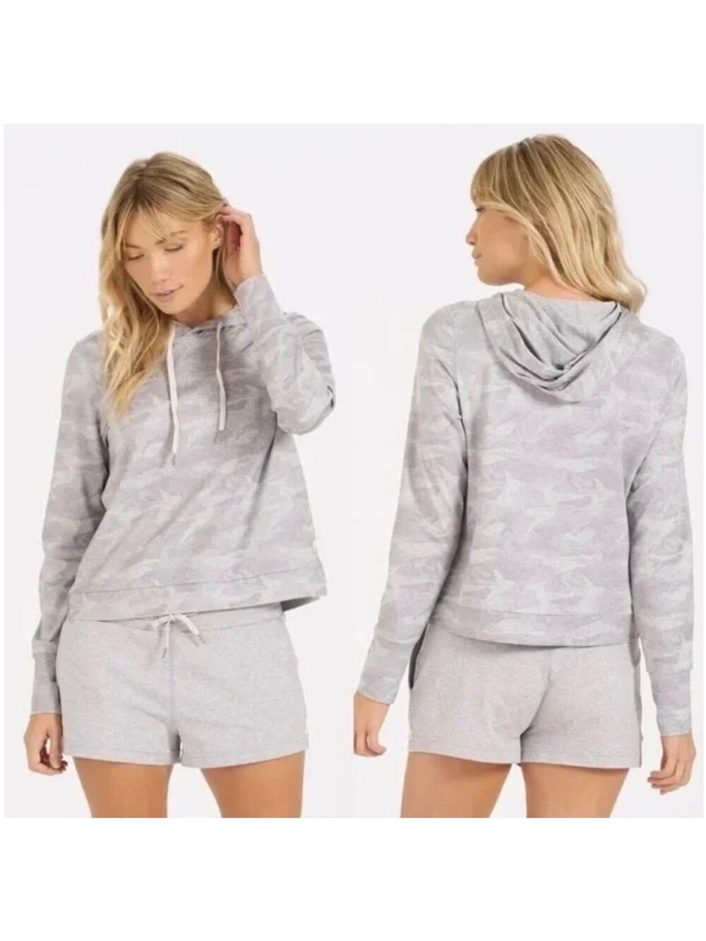Vuori Women’s Halo Essential Hoodie Sweatshirt Pale Heather Camo Gray Small